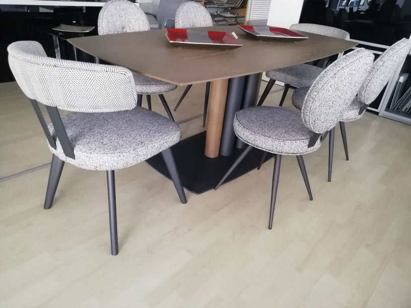 DINING TABLE WITH 6 CHAIRS (190X100) IN DOS OAK