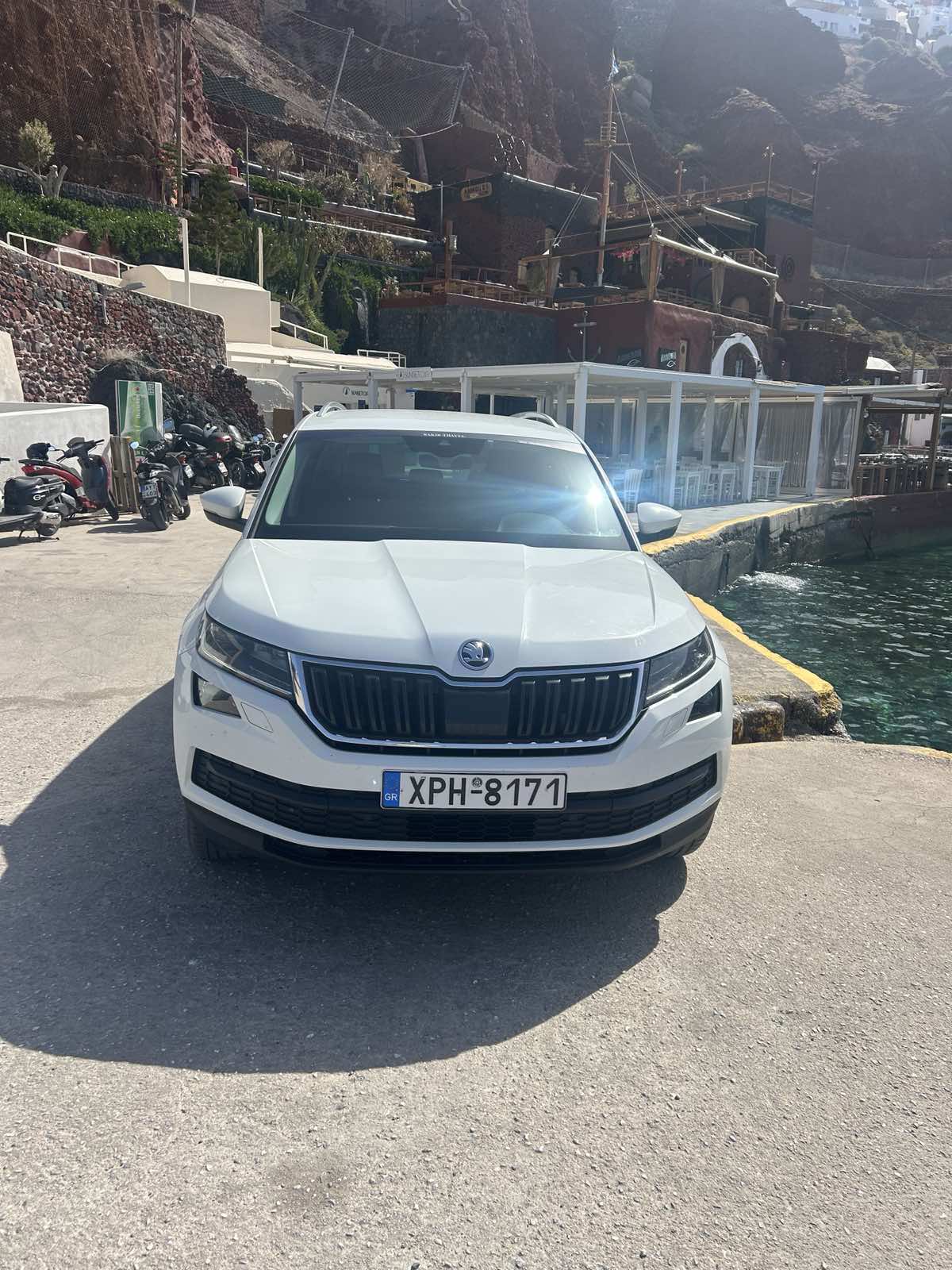 Sakis Tours Skoda Σαντορίνη