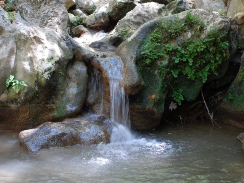 Potami Waterfalls Karlovasi
