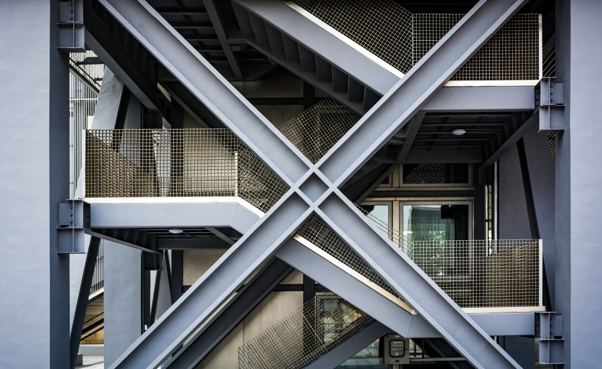 ALUMINATI μεταλλικές κατασκευές