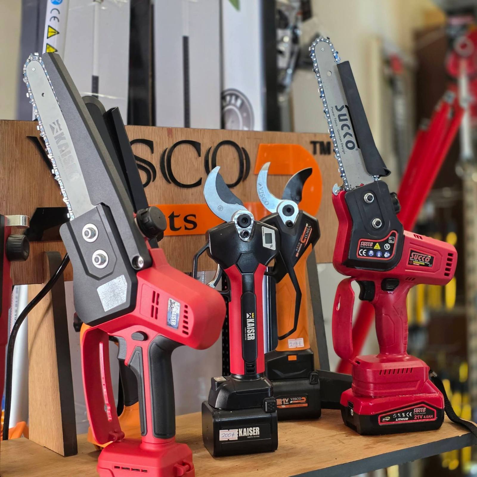 Louis Service Equipment
