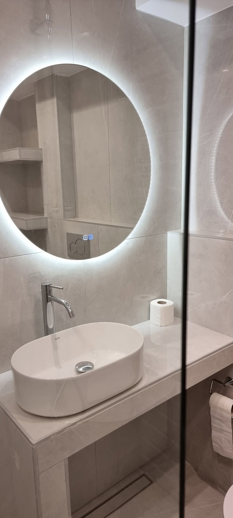 Λεπτομέρεια μαρμάρου Roussos Renovations