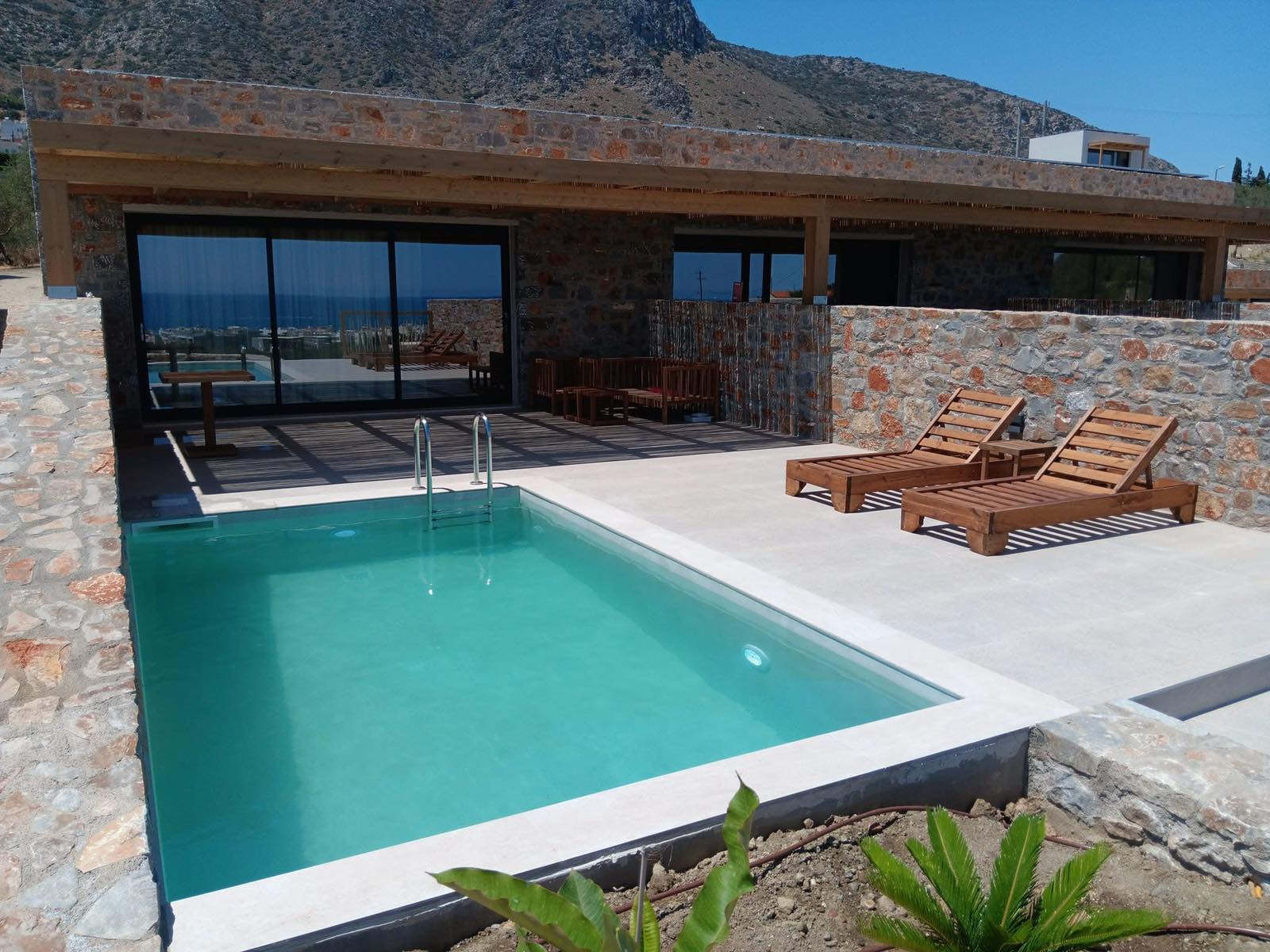 Κατασκευαστικές εργασίες SANDALAKIS CONSTRUCTIONS